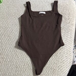 Babaton Chocolate Square Neck Bodysuit